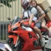 Перевозка груза на мотоцикле