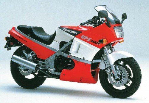 Обзор Kawasaki GPZ 400