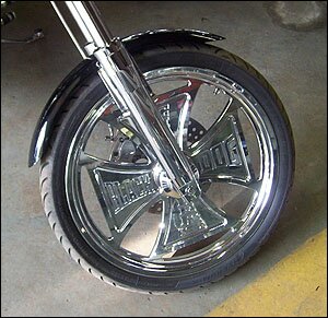 Спицованные и литые диски на мотоцикл